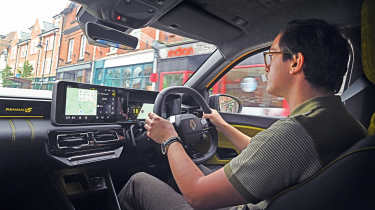 Renault 5 LT - Tom driving